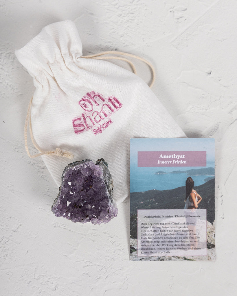 Amethyst Kristall mit Baumwollbeutel und Karte