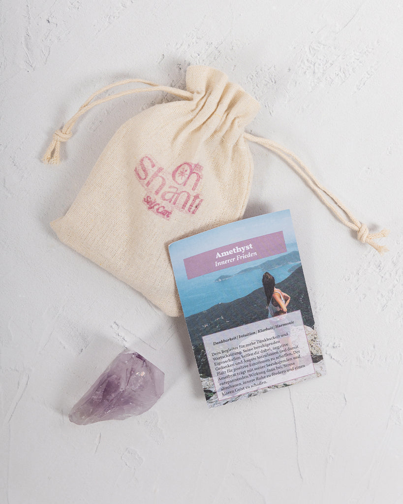 Amethyst Edelstein mit Beutel und Wirkung